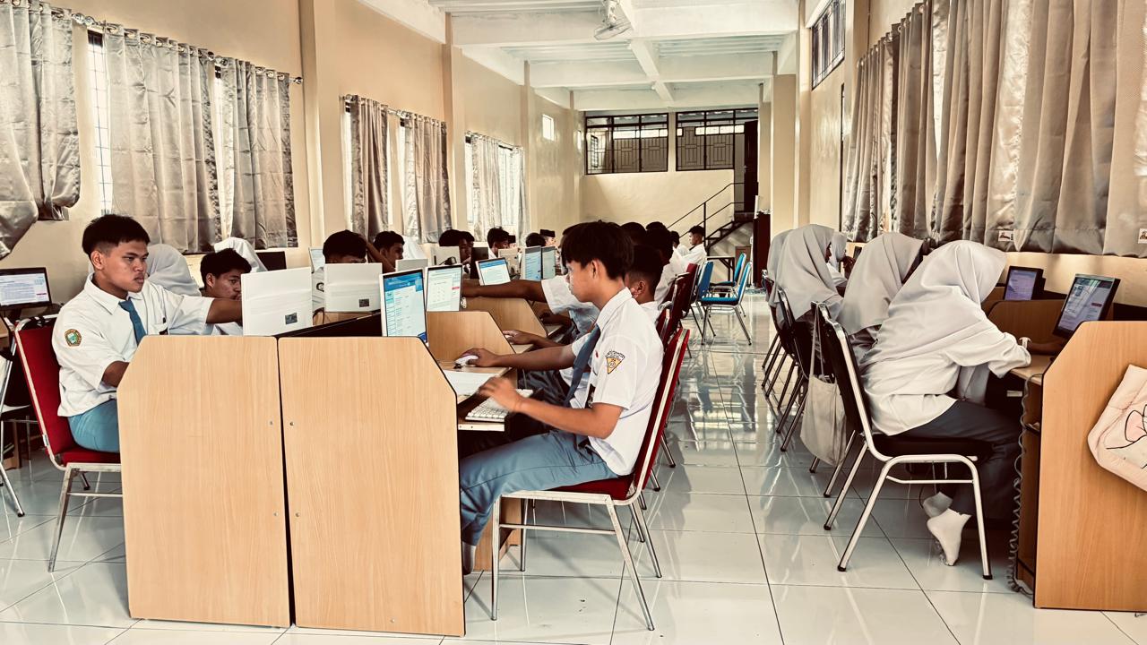 Matangkan Persiapan Tes Kemampuan Akademik, Siswa Kelas XII MA Al Muttaqin Ikuti Try Out ke-3 Bersama Genza Education